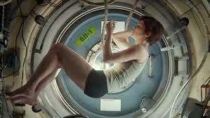 GRAVITY - FILM REVIEW