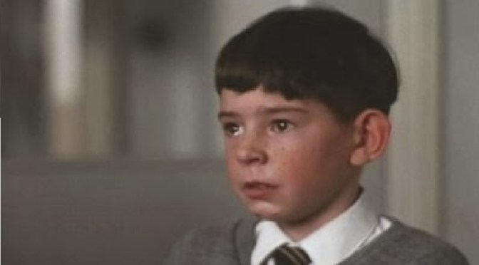 CLASSIC MOVIE SCENES #1 – KES (1969) – THE CANE SCENE