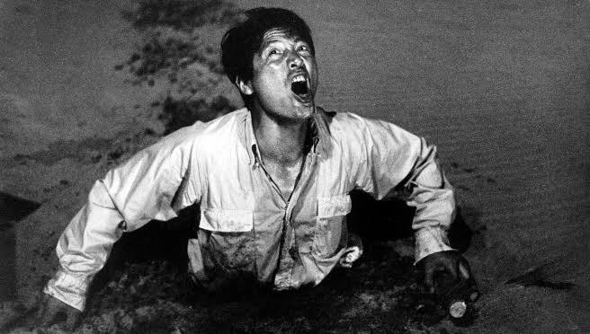 Classic Film Review: Woman in the Dunes (1964)